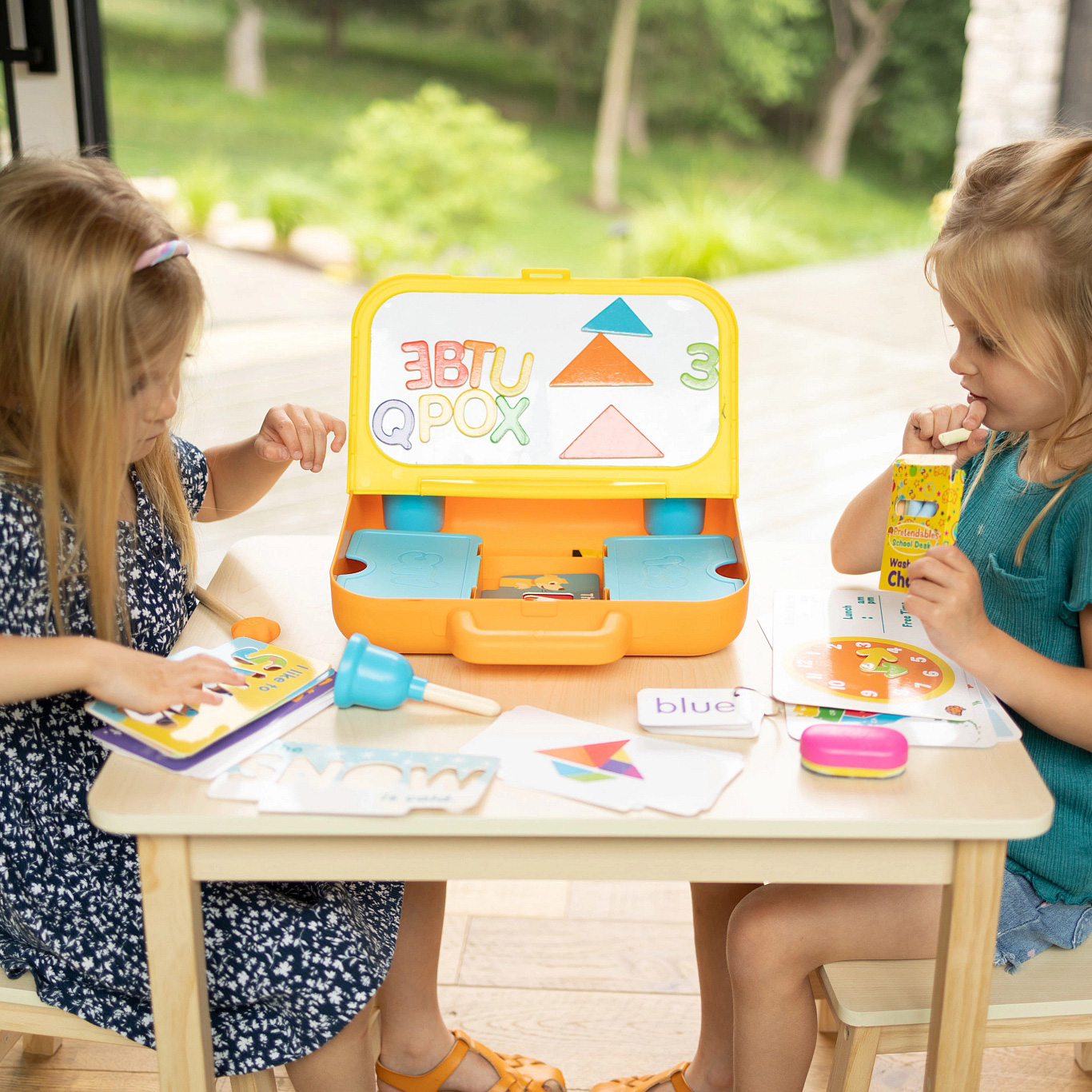 Pretendables School Desk