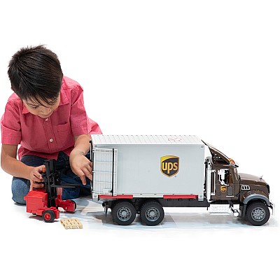 Bruder MACK Granite UPS Logistics Truck