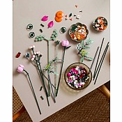 LEGO BOTANICALS Pretty Pink Flower Bouquet