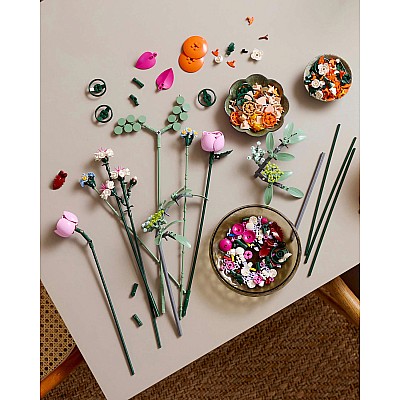 LEGO BOTANICALS Pretty Pink Flower Bouquet