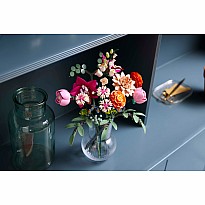 LEGO BOTANICALS Pretty Pink Flower Bouquet