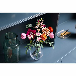 LEGO BOTANICALS Pretty Pink Flower Bouquet