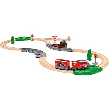 BRIO World Pull Back Train Set