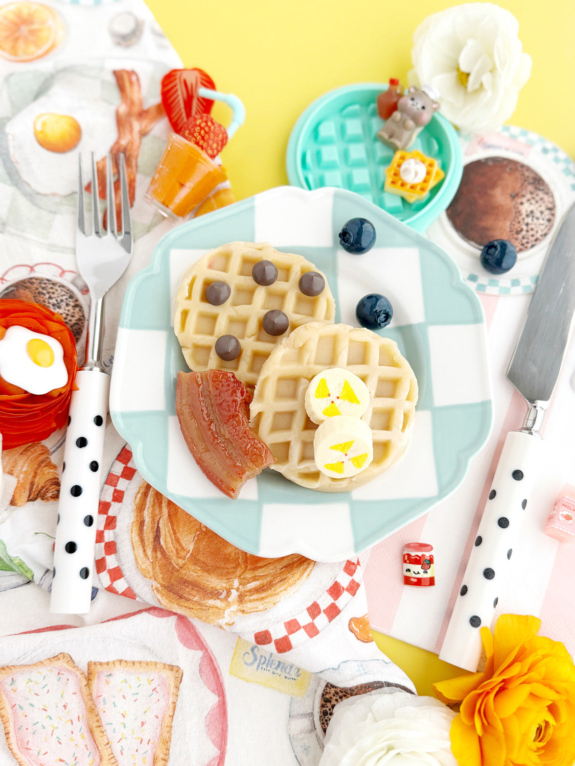 Sunny Side Diner KidDough Play Kit