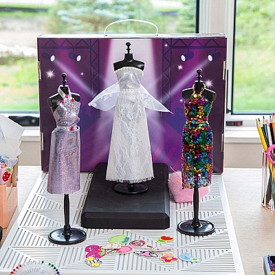 Run the Runway Fashion Design Kit