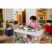 IDEAS Peanuts Snoopy's Doghouse