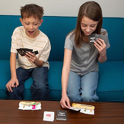 Taco vs Burrito Card Game