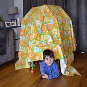 Glow-in-the-Dark Build-A-Fort