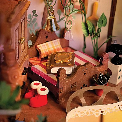 DIY Miniature House - Fairytale Tree House Kit