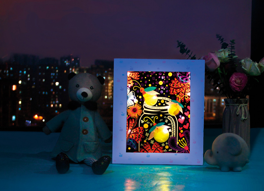 Avenir - Create My Own Scratch Art Light Box - My Magical Journey - Johnco