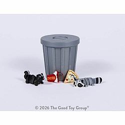 Surprise Trash-amals