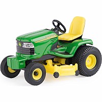 1:32 John Deere Lawn Tractor