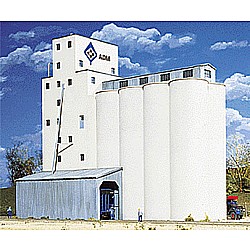 N Scale - ADM(R) Grain Elevator - Kit - 5-7/8 x 8-7/8 x 9" 14.9 x 22.5 x 22.8cm